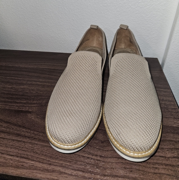 Casual Knit Beige shoes - Picture 2 of 5
